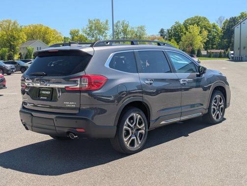 Magnetite Gray Metallic 2026 Subaru Ascent Touring