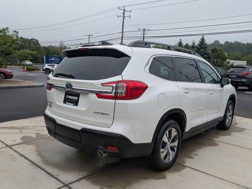 2024 Subaru Ascent Premium
