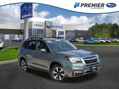 Jasmine Green Metallic 2017 Subaru Forester 2.5i Limited