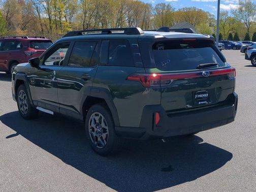 Deep Emerald Green 2026 Subaru Outback Premium