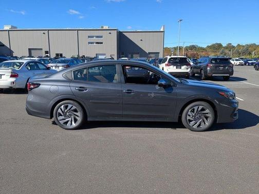 2025 Subaru Legacy Touring XT
