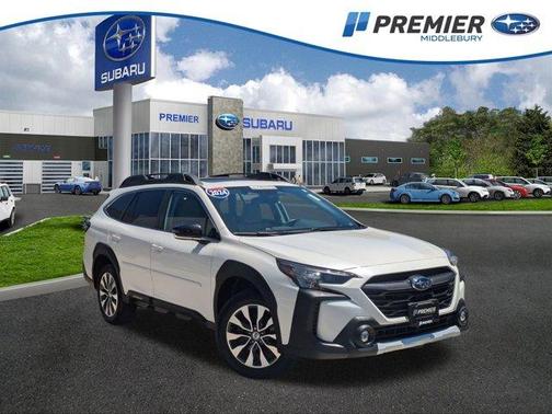 Crystal White Pearl 2024 Subaru Outback Limited