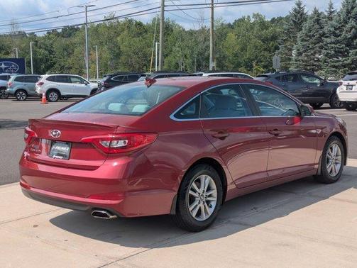 Venetian Red 2016 Hyundai SONATA SE