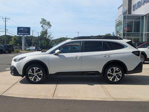 Crystal White Pearl 2020 Subaru Outback Limited