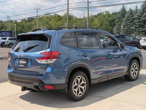Horizon Blue Pearl 2020 Subaru Forester Premium