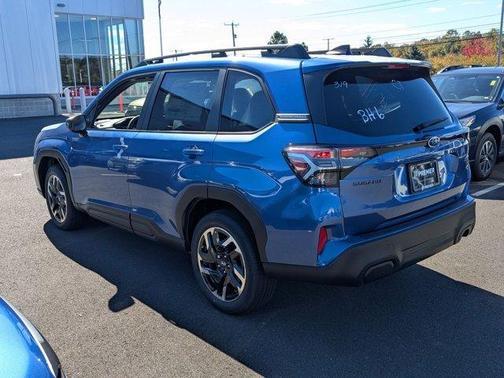 2025 Subaru Forester Hybrid Premium
