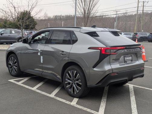 2026 Subaru Solterra Limited