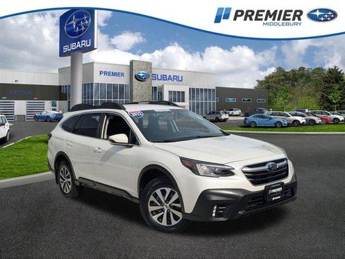 Crystal White Pearl 2022 Subaru Outback Premium