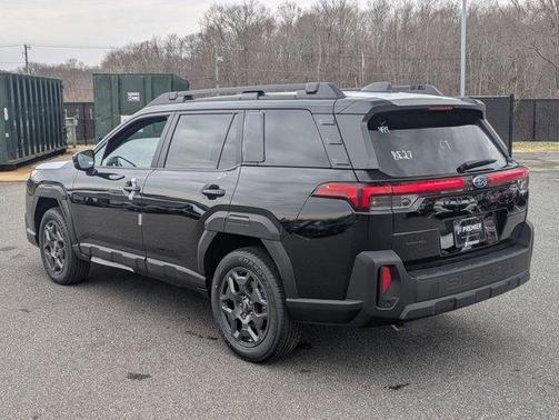 Crystal Black Silica 2026 Subaru Outback Premium