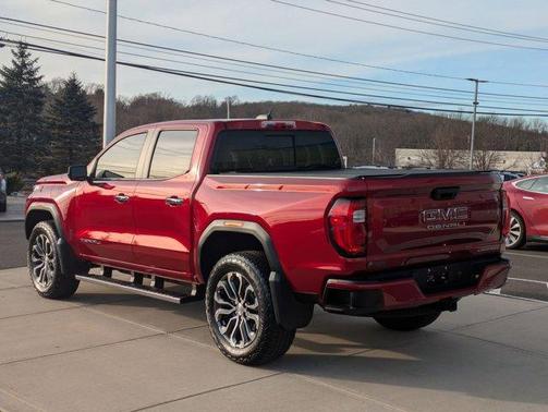 2023 GMC Canyon Denali