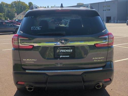Magnetite Gray Metallic 2026 Subaru Ascent Limited
