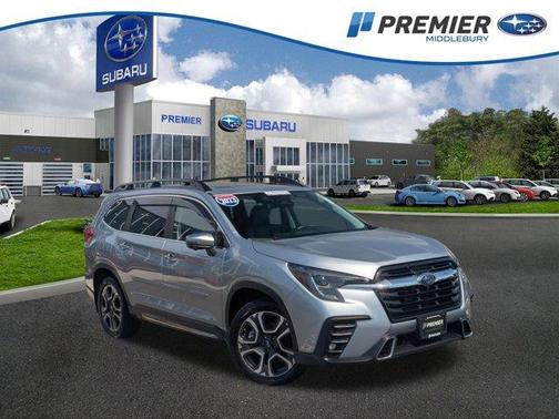 Ice Silver Metallic 2023 Subaru Ascent Touring 7-Passenger