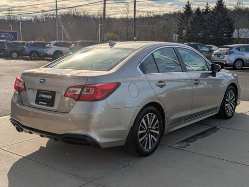 2018 Subaru Legacy 2.5i Premium