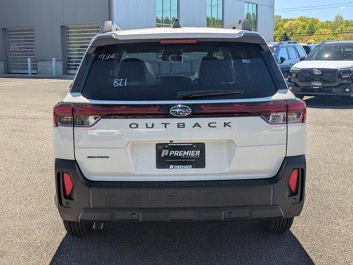 Crystal White Pearl 2026 Subaru Outback Premium