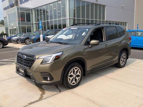 2022 Subaru Forester Premium