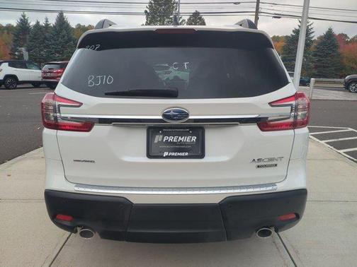 Crystal White Pearl 2027 Subaru Ascent TOURING