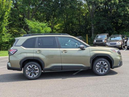 Autumn Green Metallic 2026 Subaru Forester Premium
