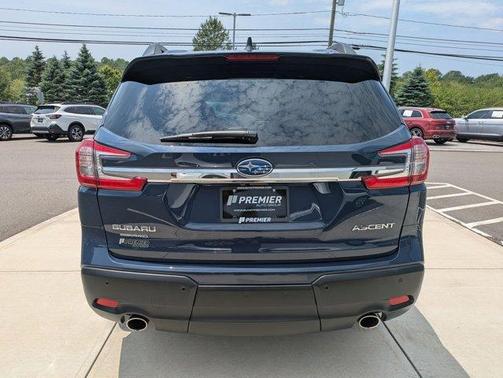 2024 Subaru Ascent Premium