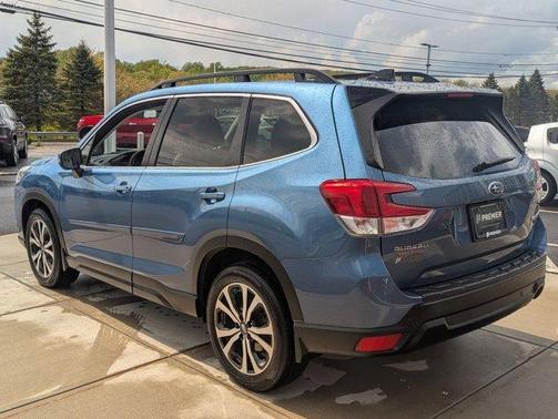 Horizon Blue Pearl 2024 Subaru Forester Limited