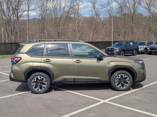 Autumn Green Metallic 2026 Subaru Forester Premium