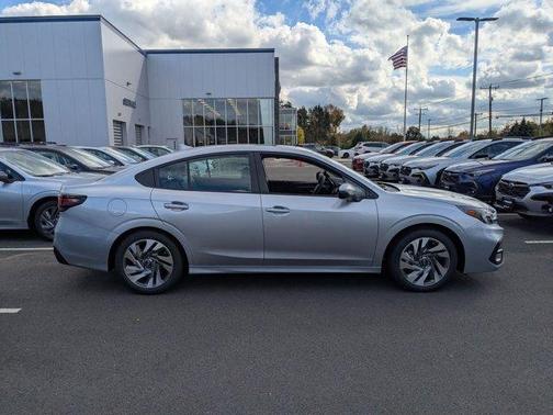 2025 Subaru Legacy 