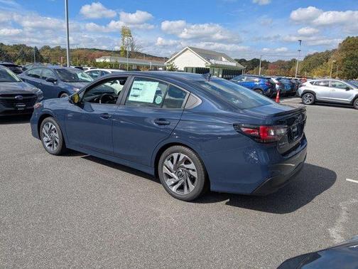 2025 Subaru Legacy 