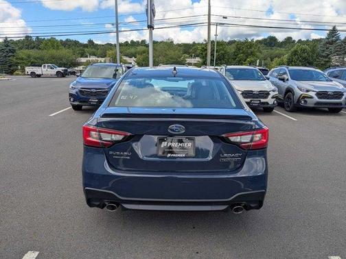 2025 Subaru Legacy Touring XT