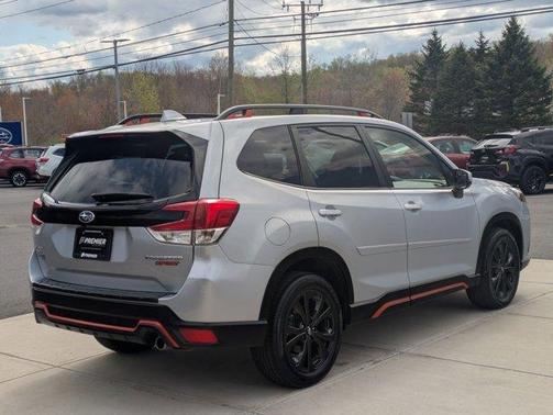 Ice Silver Metallic 2023 Subaru Forester Sport