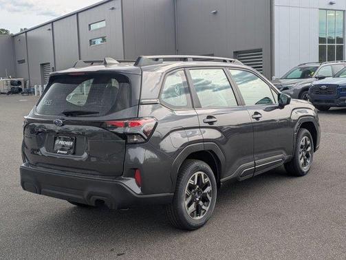Magnetite Gray Metallic 2026 Subaru Forester