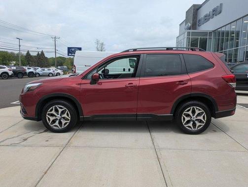 2022 Subaru Forester Premium