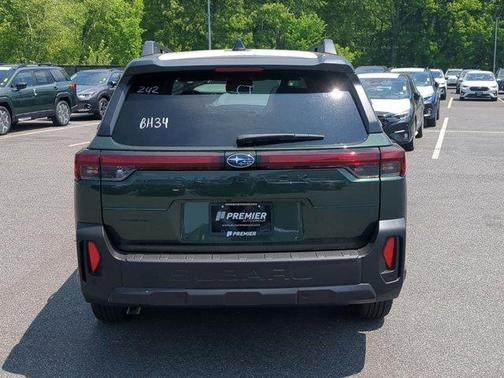 Deep Emerald Green 2026 Subaru Outback Premium