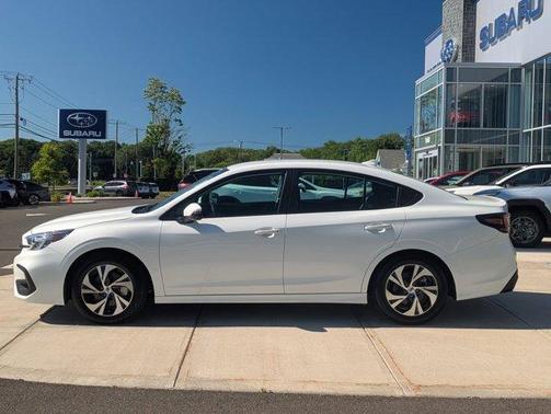 Crystal White Pearl 2025 Subaru Legacy Premium