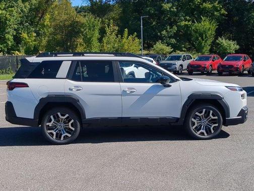 Crystal White Pearl 2026 Subaru Outback Touring XT