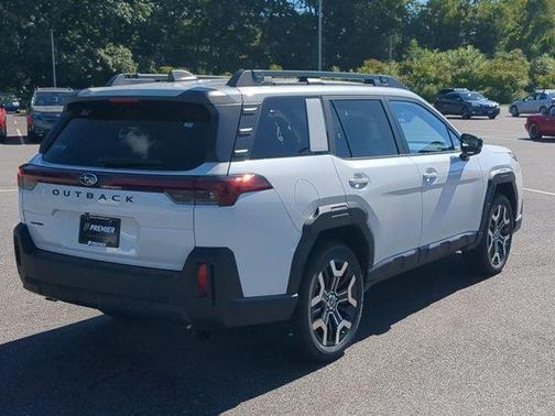 Crystal White Pearl 2026 Subaru Outback Touring XT