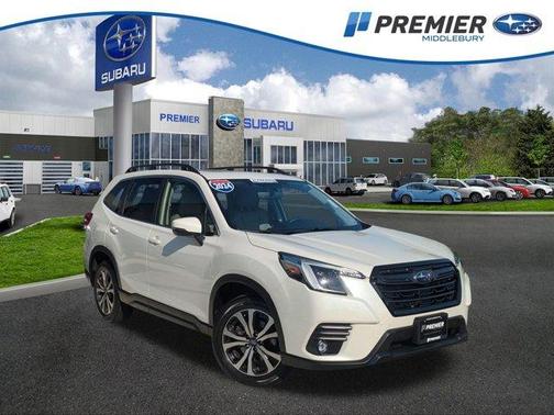 Crystal White Pearl 2024 Subaru Forester Limited