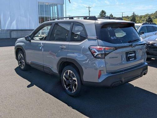 2025 Subaru Forester Hybrid Premium