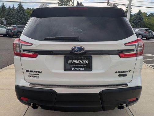 Crystal White Pearl 2025 Subaru Ascent Onyx Edition Touring