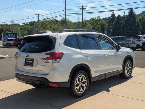 Crystal White Pearl 2023 Subaru Forester Premium