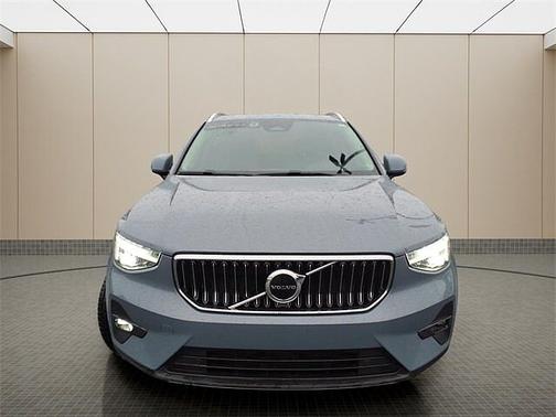 2023 Volvo XC40 Plus