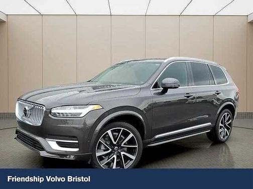 Platinum Grey 2023 Volvo XC90 Plus