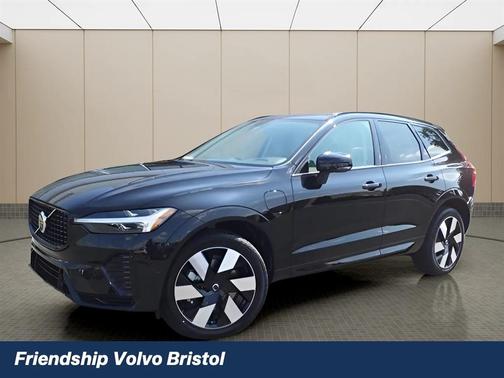 2025 Volvo XC60 T8 Plus