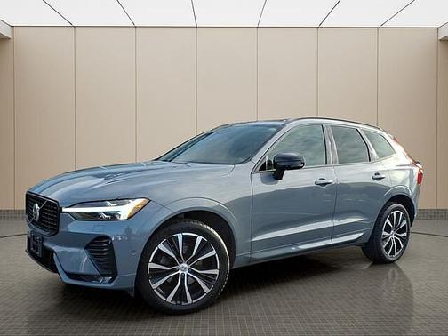 2023 Volvo XC60 Plus