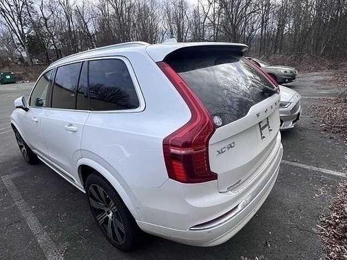 2025 Volvo XC90 Plus