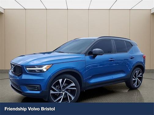 2021 Volvo XC40 R-Design