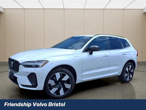 2025 Volvo XC60 T8 Plus