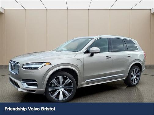 2025 Volvo XC90 Plus