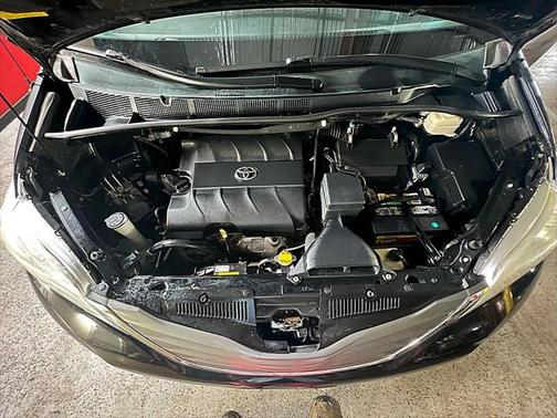 2014 Toyota Sienna XLE