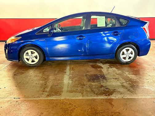 2010 Toyota Prius IV