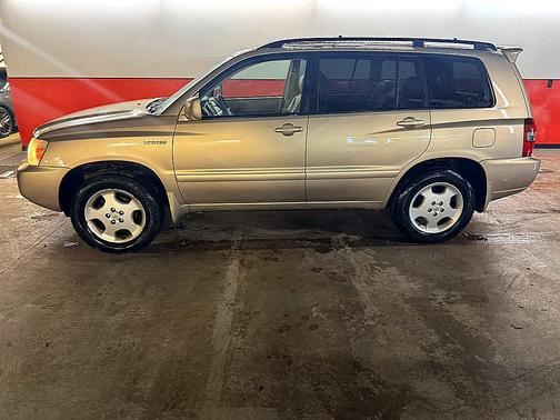 2004 Toyota Highlander Limited