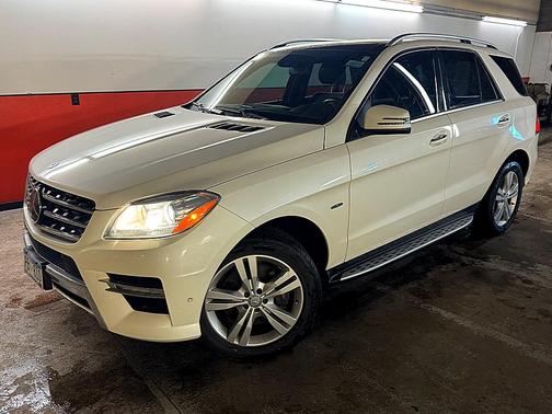 2012 Mercedes-Benz M-Class 4MATIC